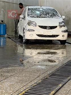 بی وای دی F0
